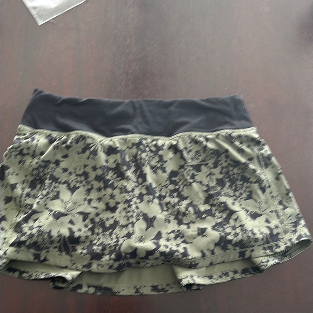 Lululemon Athletica Floral Skirt